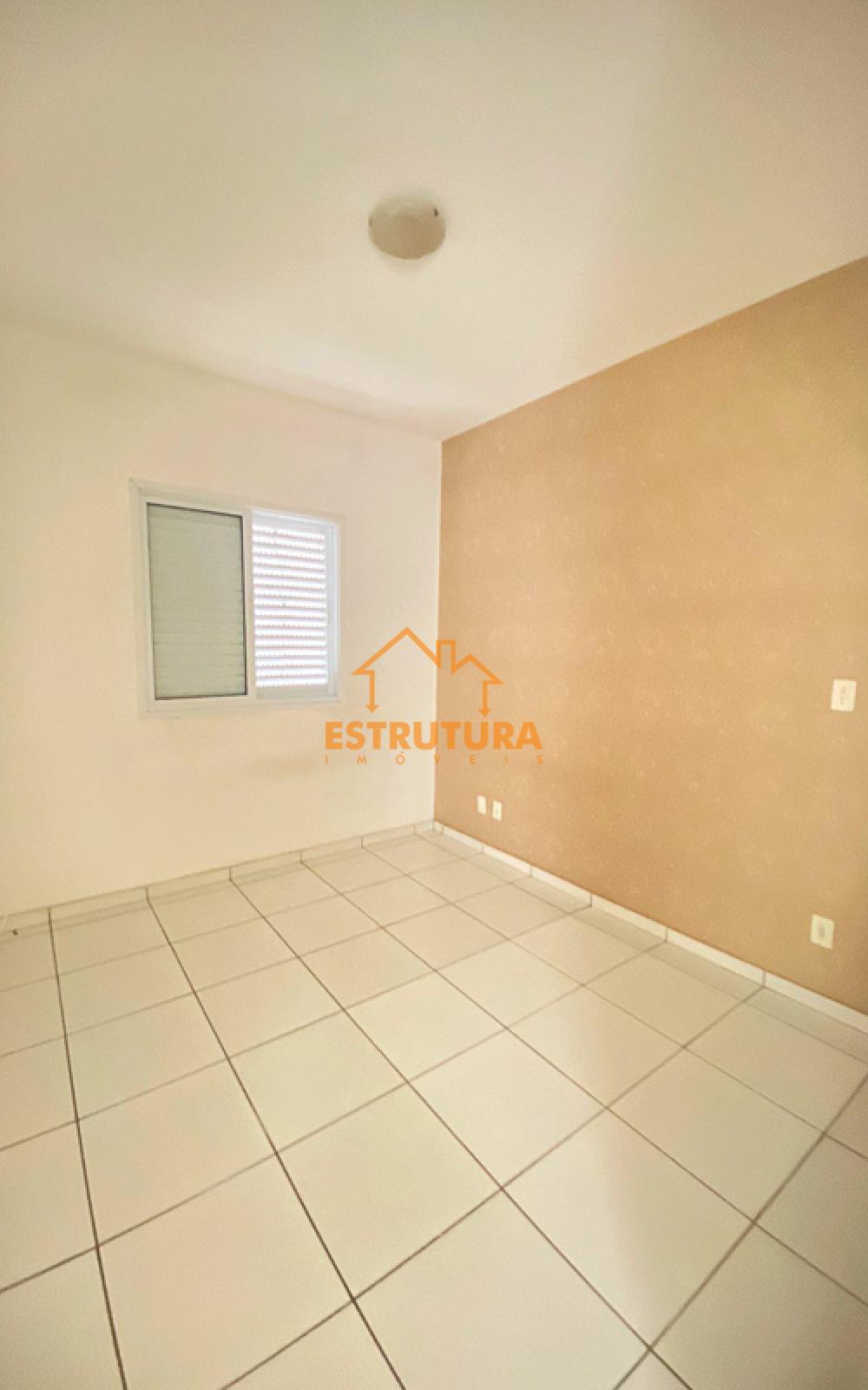 Alugar Apartamento / Padr&atilde;o em Rio Claro R$ 1.100,00 - Foto 6