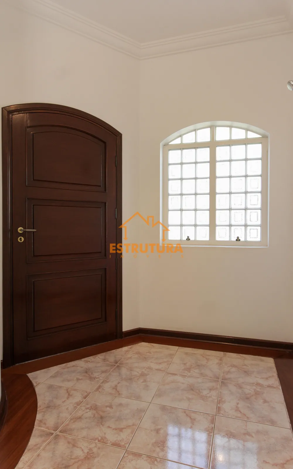 Alugar Casa / Padr&atilde;o em Rio Claro R$ 4.500,00 - Foto 1