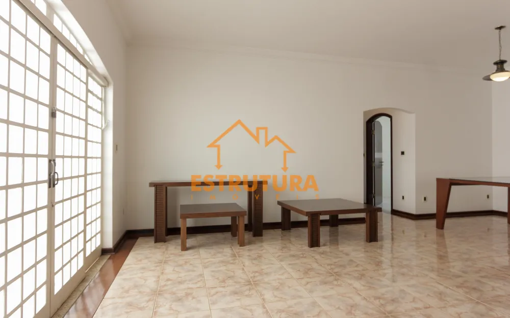 Alugar Casa / Padr&atilde;o em Rio Claro R$ 4.500,00 - Foto 3