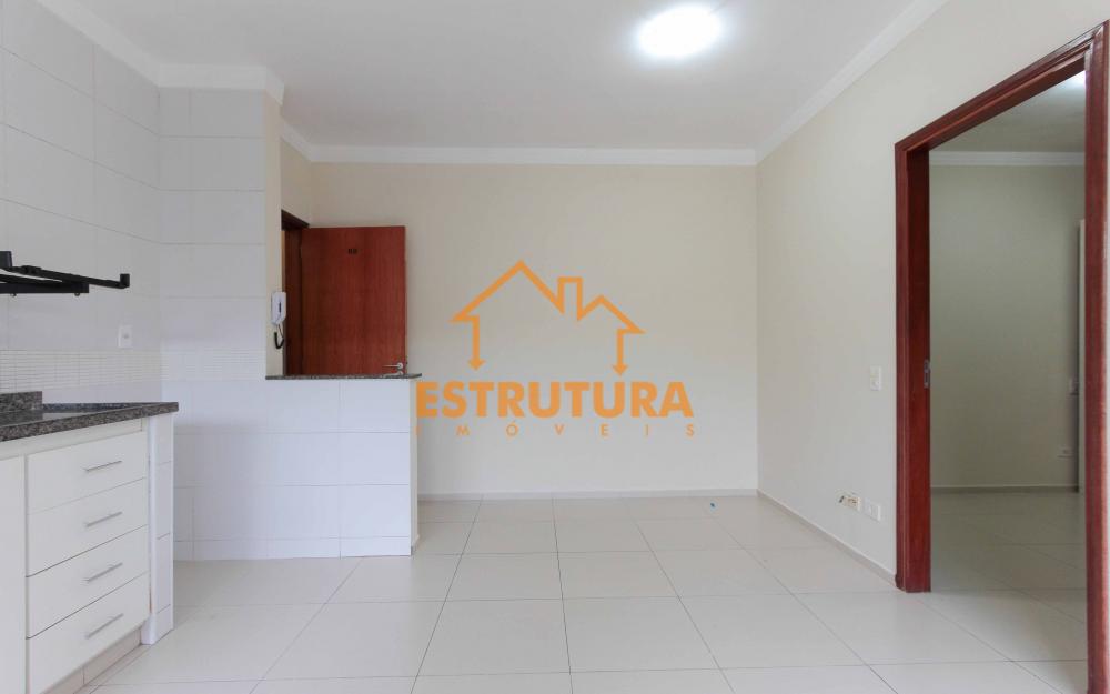Alugar Apartamento / Padr&atilde;o em Rio Claro R$ 1.400,00 - Foto 5