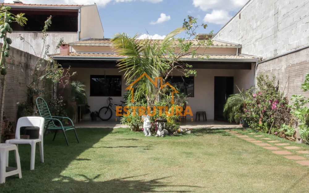 Comprar Casa / Padr&atilde;o em Cordeir&oacute;polis R$ 430.000,00 - Foto 1