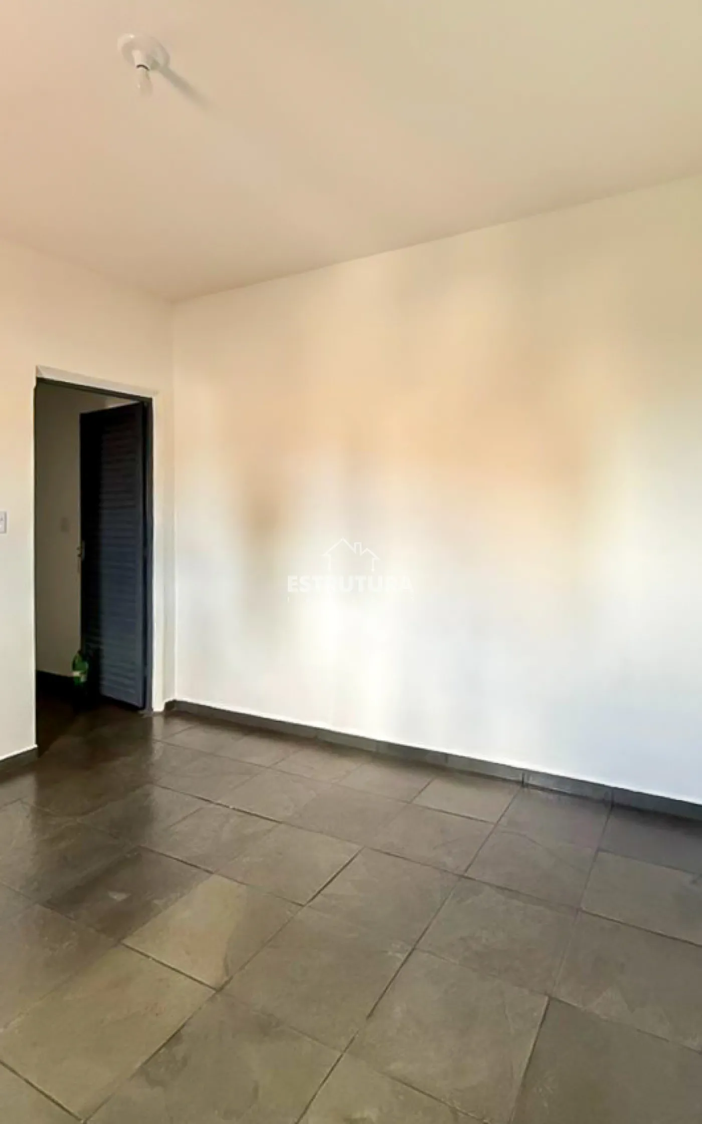 Alugar Casa / Padr&atilde;o em Rio Claro R$ 1.150,00 - Foto 7