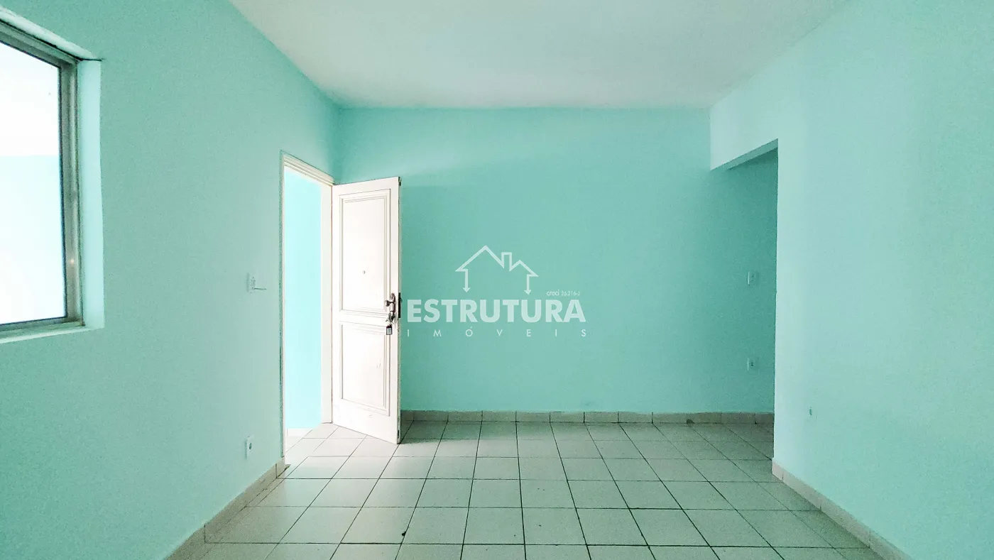 Alugar Casa / Padr&atilde;o em Rio Claro R$ 1.600,00 - Foto 3