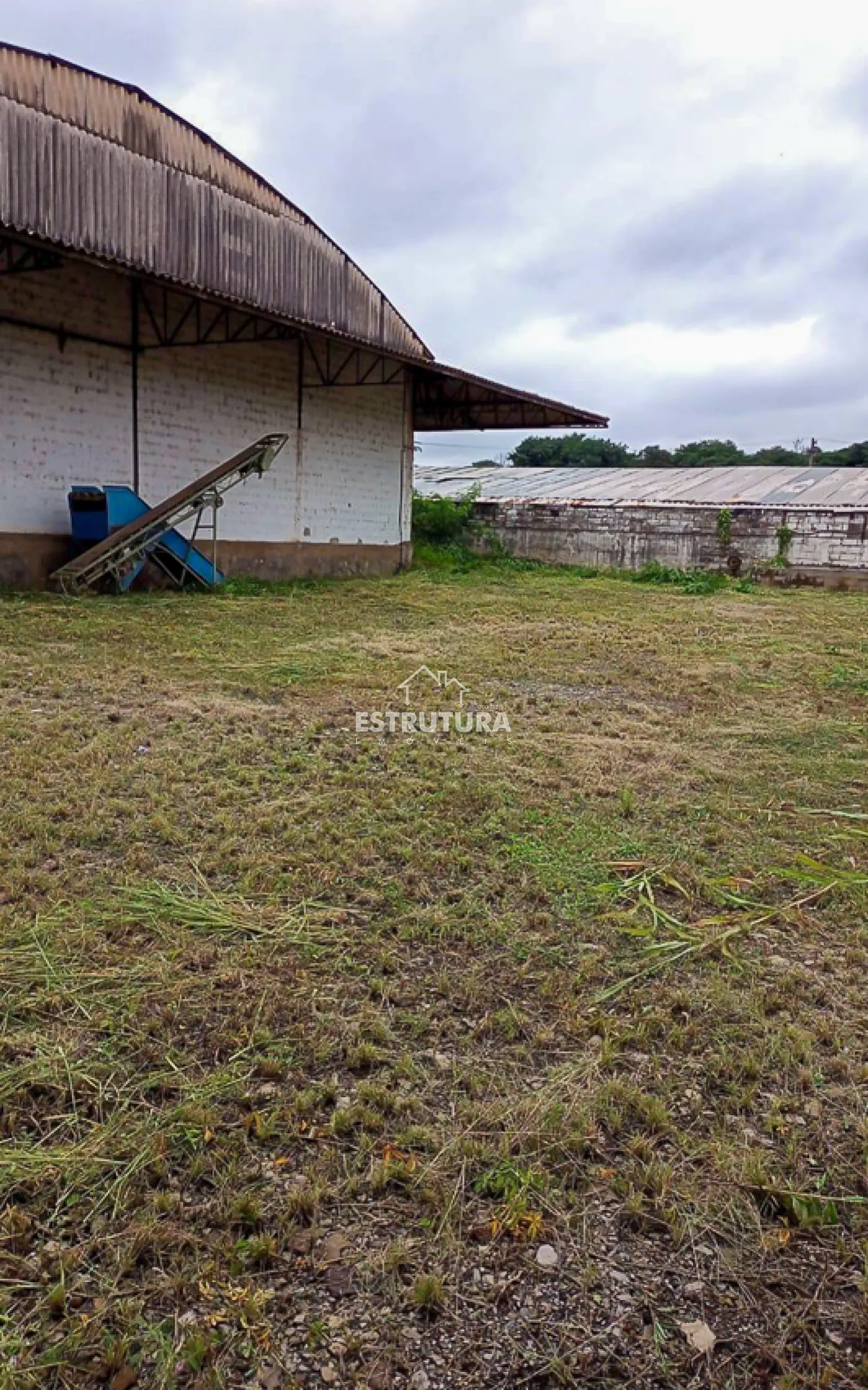 Alugar Comercial / Barrac&atilde;o em Corumbata&iacute; R$ 12.000,00 - Foto 5