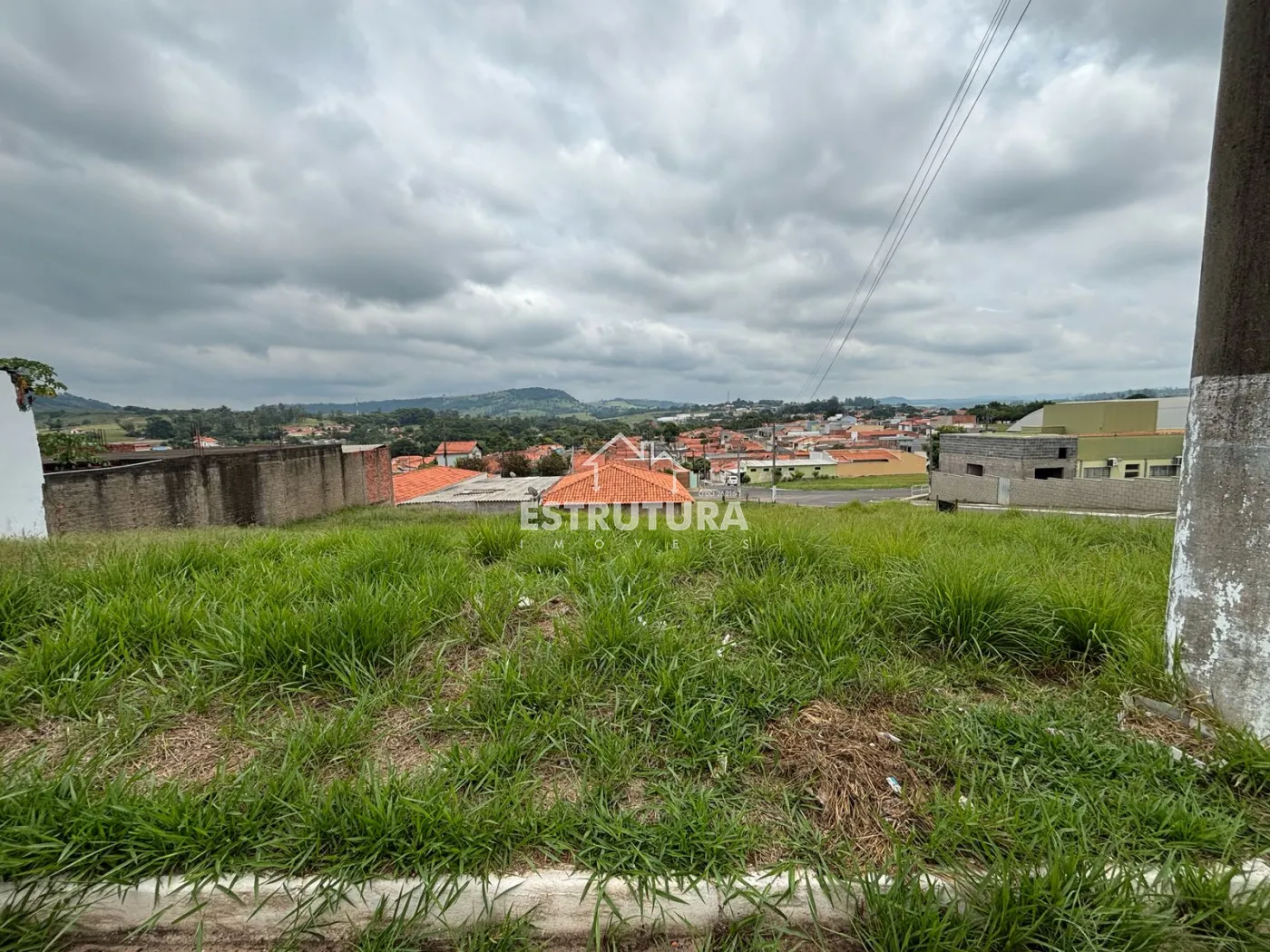 Comprar Terreno / Padr&atilde;o em Corumbata&iacute; R$ 150.000,00 - Foto 1