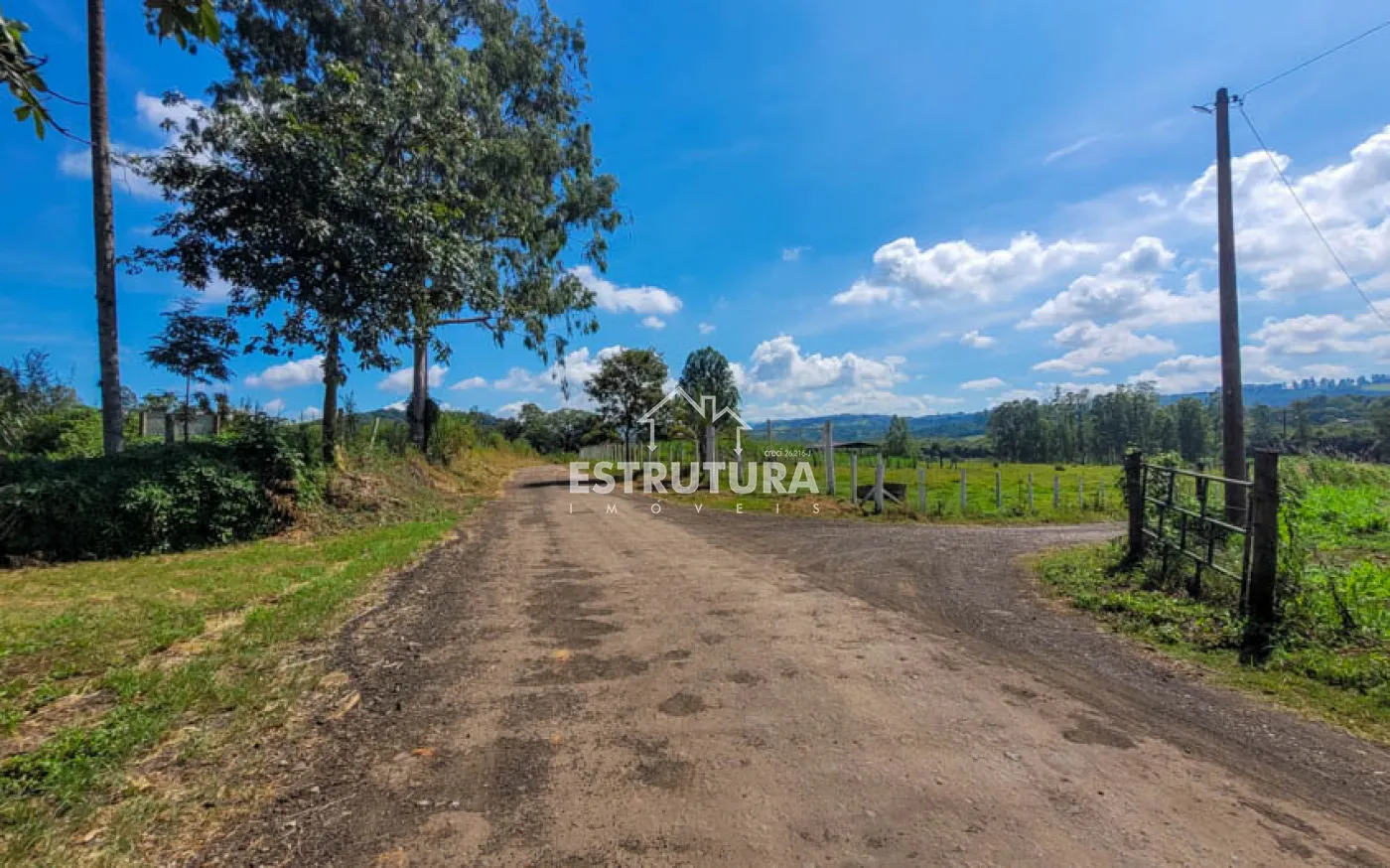 Comprar Terreno / Condom&iacute;nio em Corumbata&iacute; R$ 180.000,00 - Foto 1