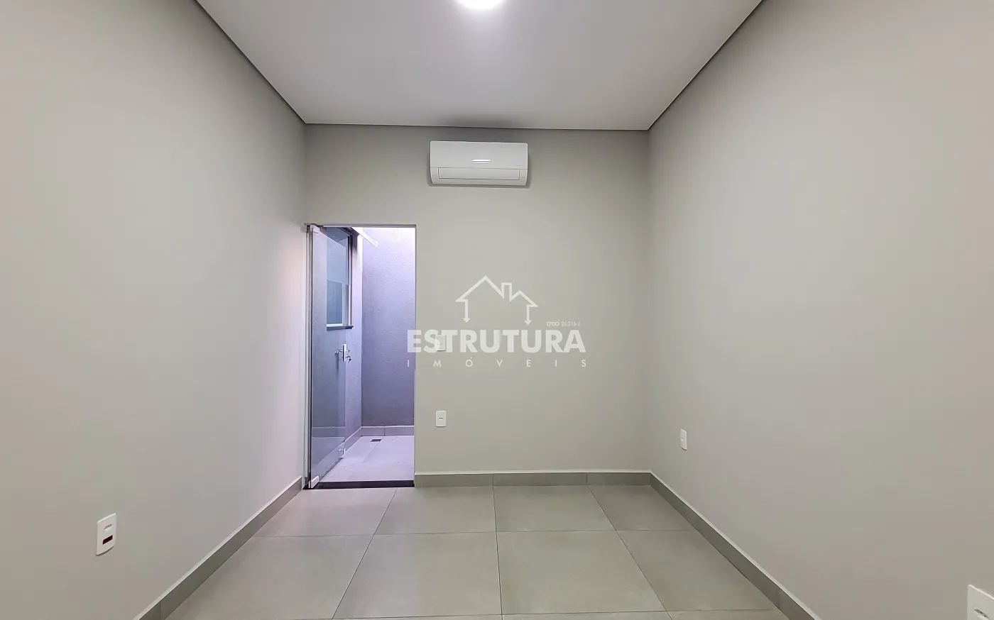 Alugar Comercial / Sala Comercial em Rio Claro R$ 700,00 - Foto 1