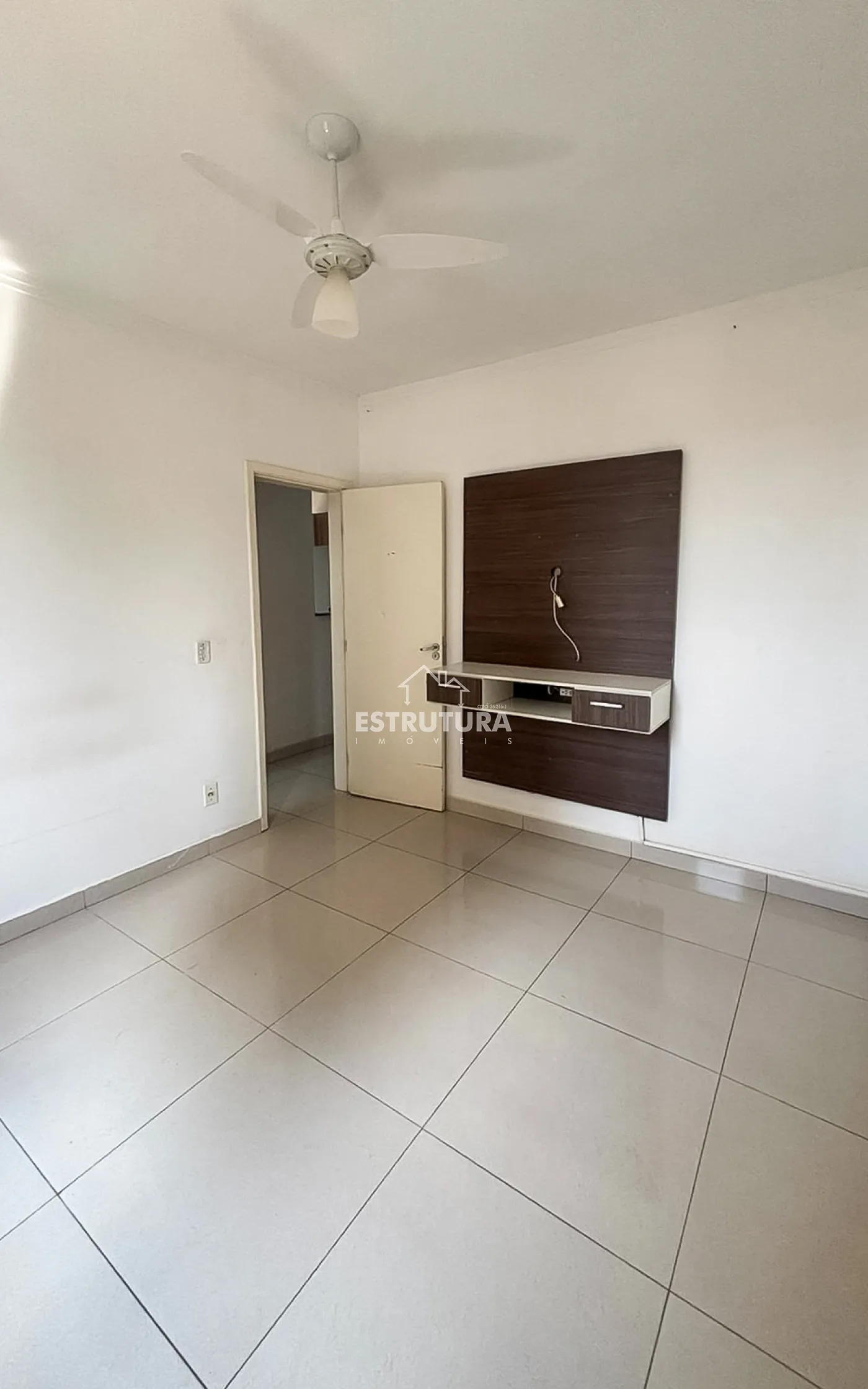 Alugar Apartamento / Padr&atilde;o em Rio Claro R$ 1.100,00 - Foto 2