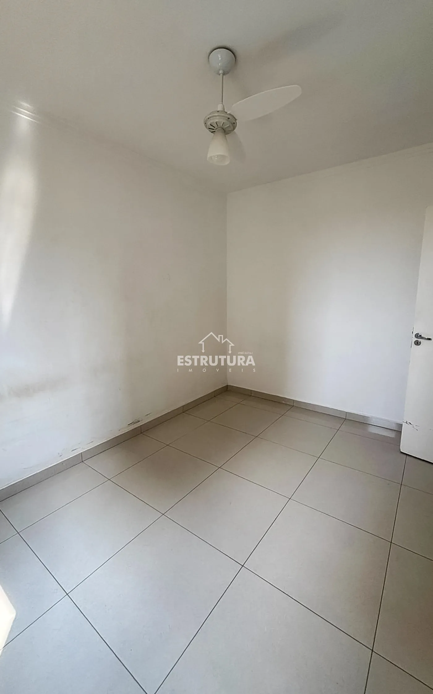 Alugar Apartamento / Padr&atilde;o em Rio Claro R$ 1.100,00 - Foto 4