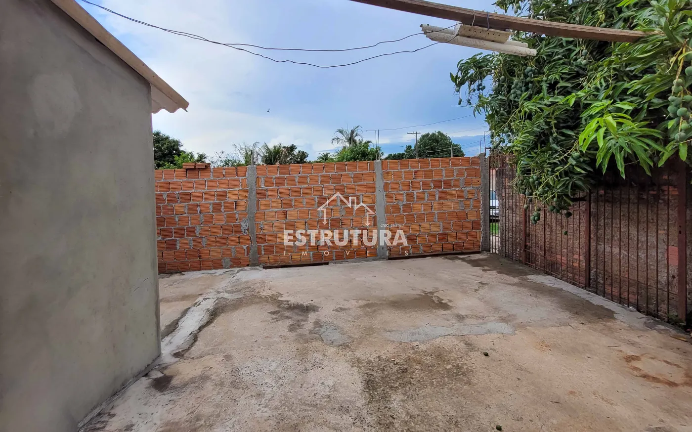 Comprar Casa / Ch&aacute;cara em Corumbata&iacute; R$ 590.000,00 - Foto 1