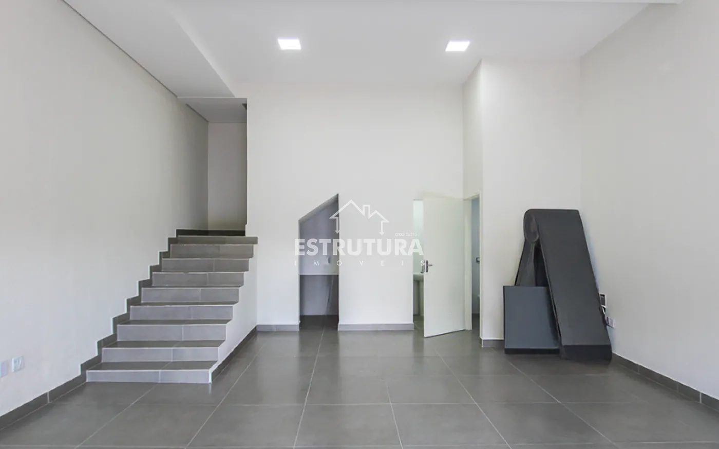 Alugar Comercial / Barrac&atilde;o em Rio Claro R$ 3.800,00 - Foto 1