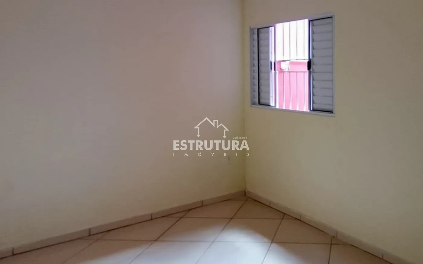 Alugar Casa / Padr&atilde;o em Rio Claro R$ 1.250,00 - Foto 4