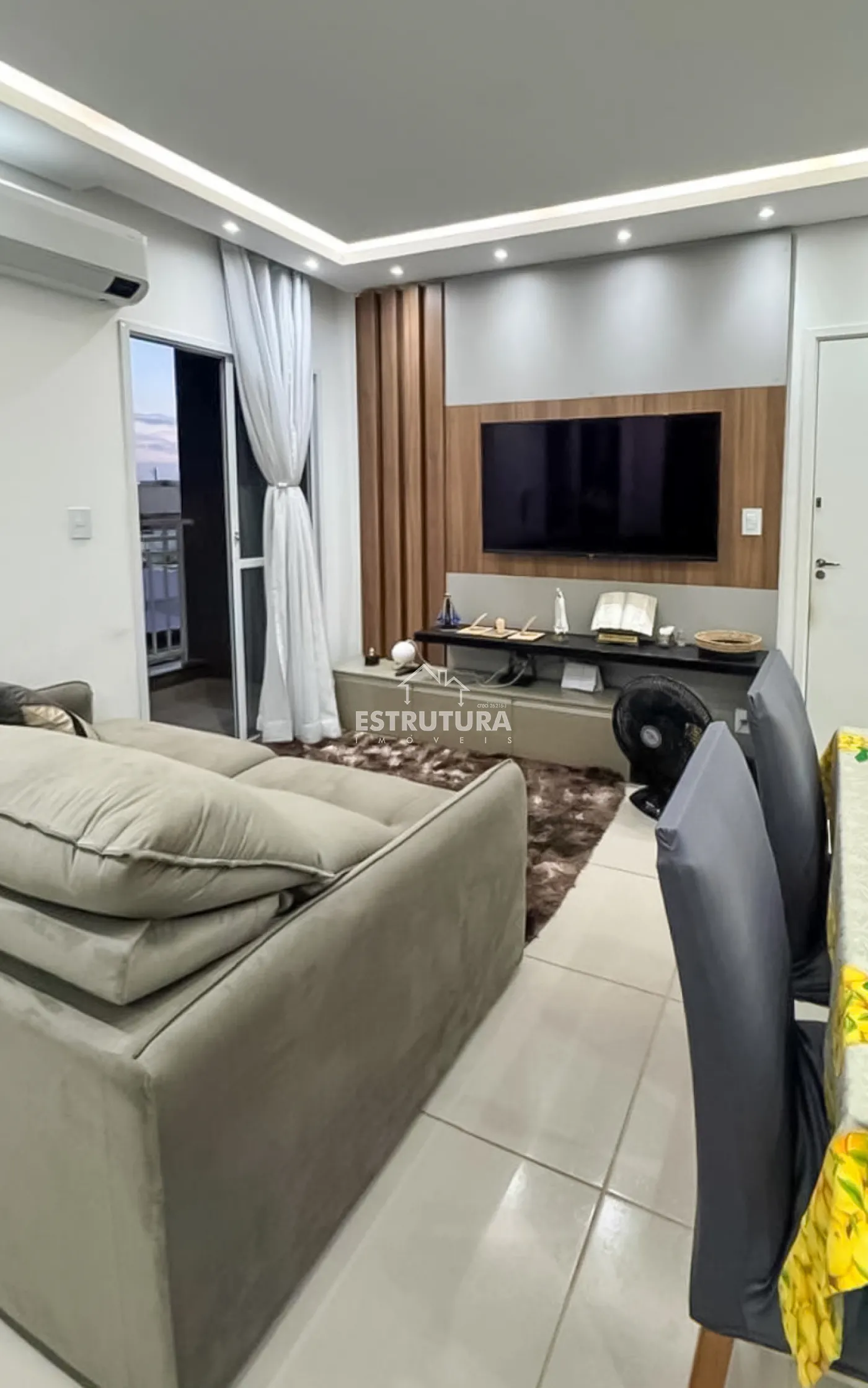 Alugar Apartamento / Padr&atilde;o em Cordeir&oacute;polis R$ 2.750,00 - Foto 1