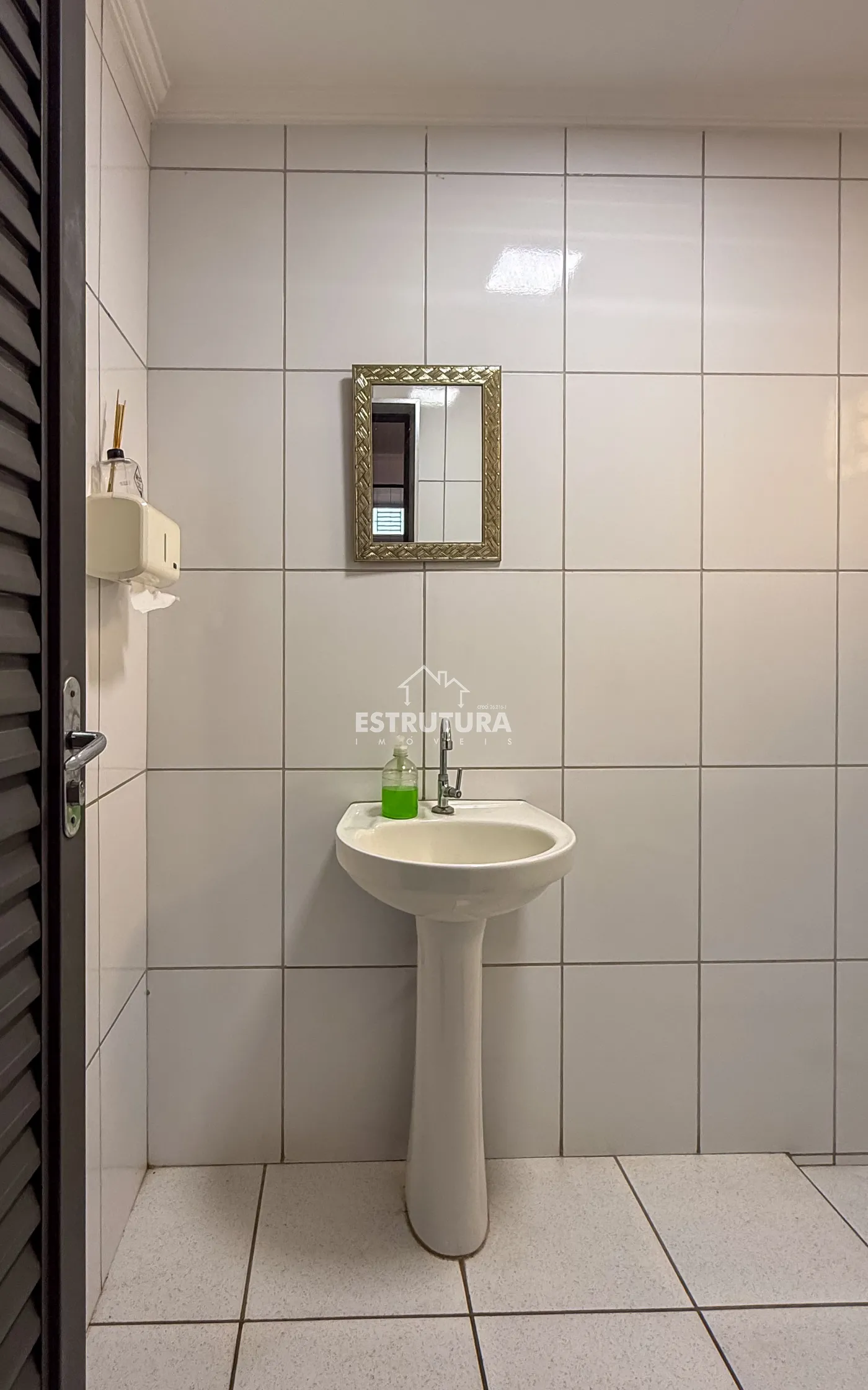 Alugar Comercial / Barrac&atilde;o em Rio Claro R$ 8.000,00 - Foto 8