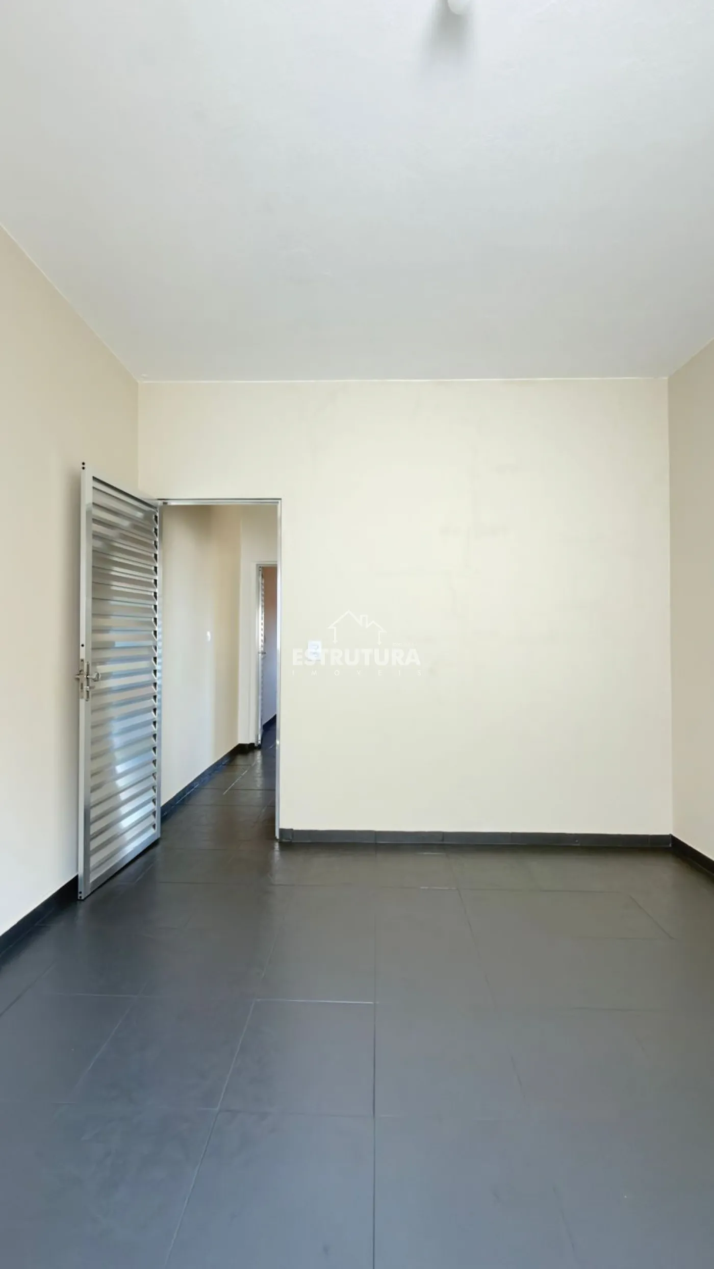 Alugar Casa / Padr&atilde;o em Rio Claro R$ 1.500,00 - Foto 3