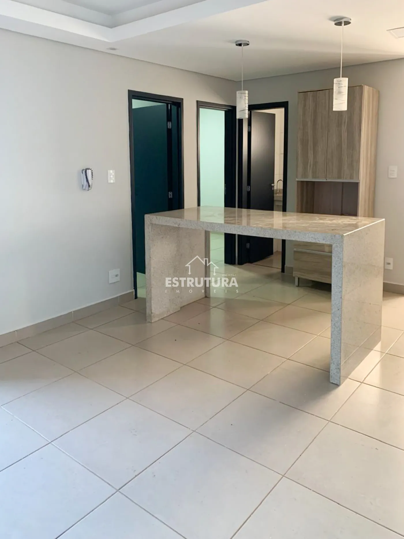 Alugar Apartamento / Padr&atilde;o em Cordeir&oacute;polis R$ 1.500,00 - Foto 1