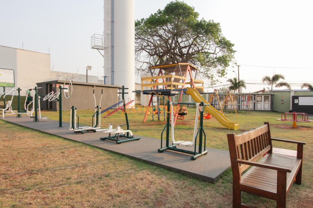 Alugar Apartamento / Padr&atilde;o em Rio Claro R$ 1.300,00 - Foto 17