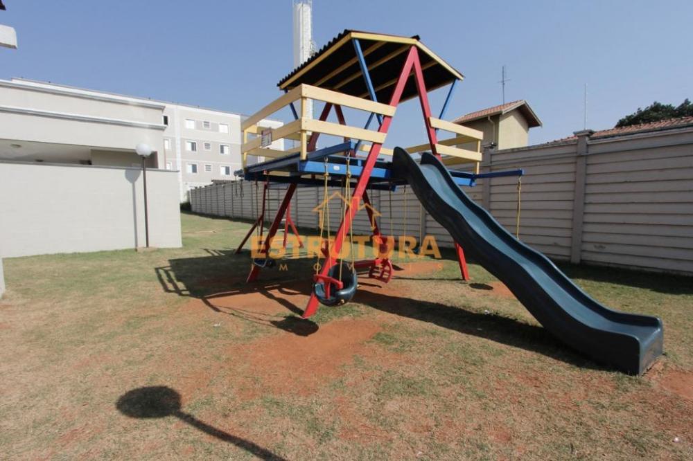 Alugar Apartamento / Padr&atilde;o em Rio Claro R$ 900,00 - Foto 14