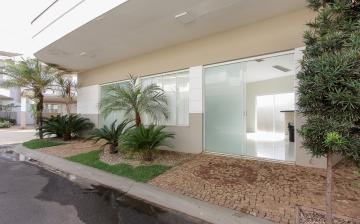 Santa Gertrudes Centro Casa Locacao R$ 4.500,00 Condominio R$600,00 3 Dormitorios 4 Vagas 