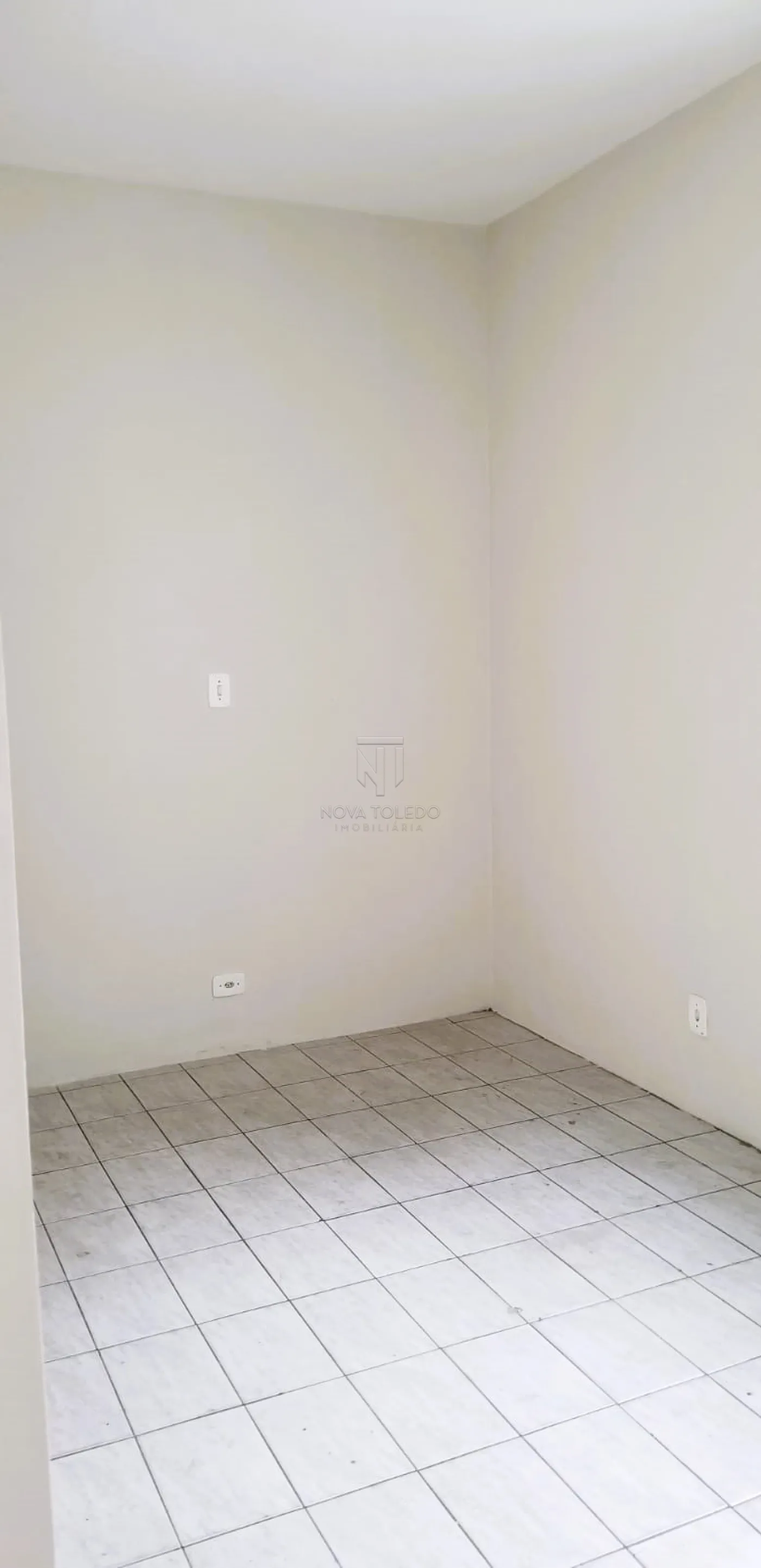 Alugar Comercial / Ponto Comercial em S&atilde;o Jos&eacute; dos Campos R$ 2.500,00 - Foto 9