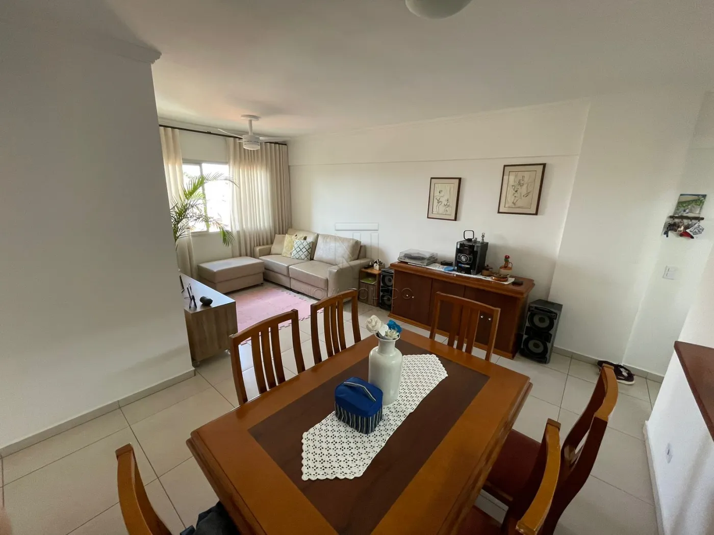 Comprar Apartamento / Padr&atilde;o em S&atilde;o Jos&eacute; dos Campos R$ 460.000,00 - Foto 3