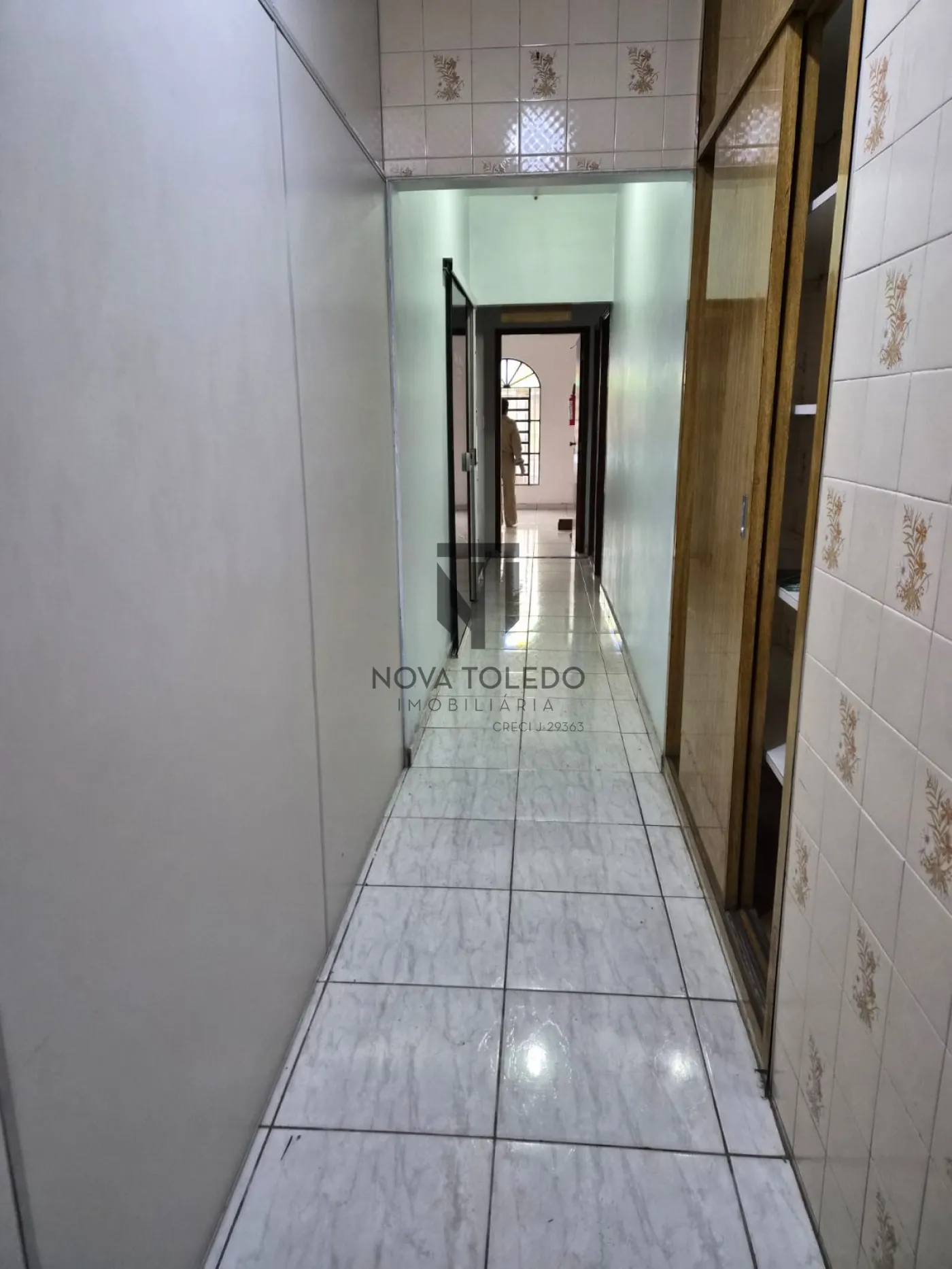 Alugar Comercial / Galp&atilde;o em S&atilde;o Jos&eacute; dos Campos R$ 15.000,00 - Foto 13