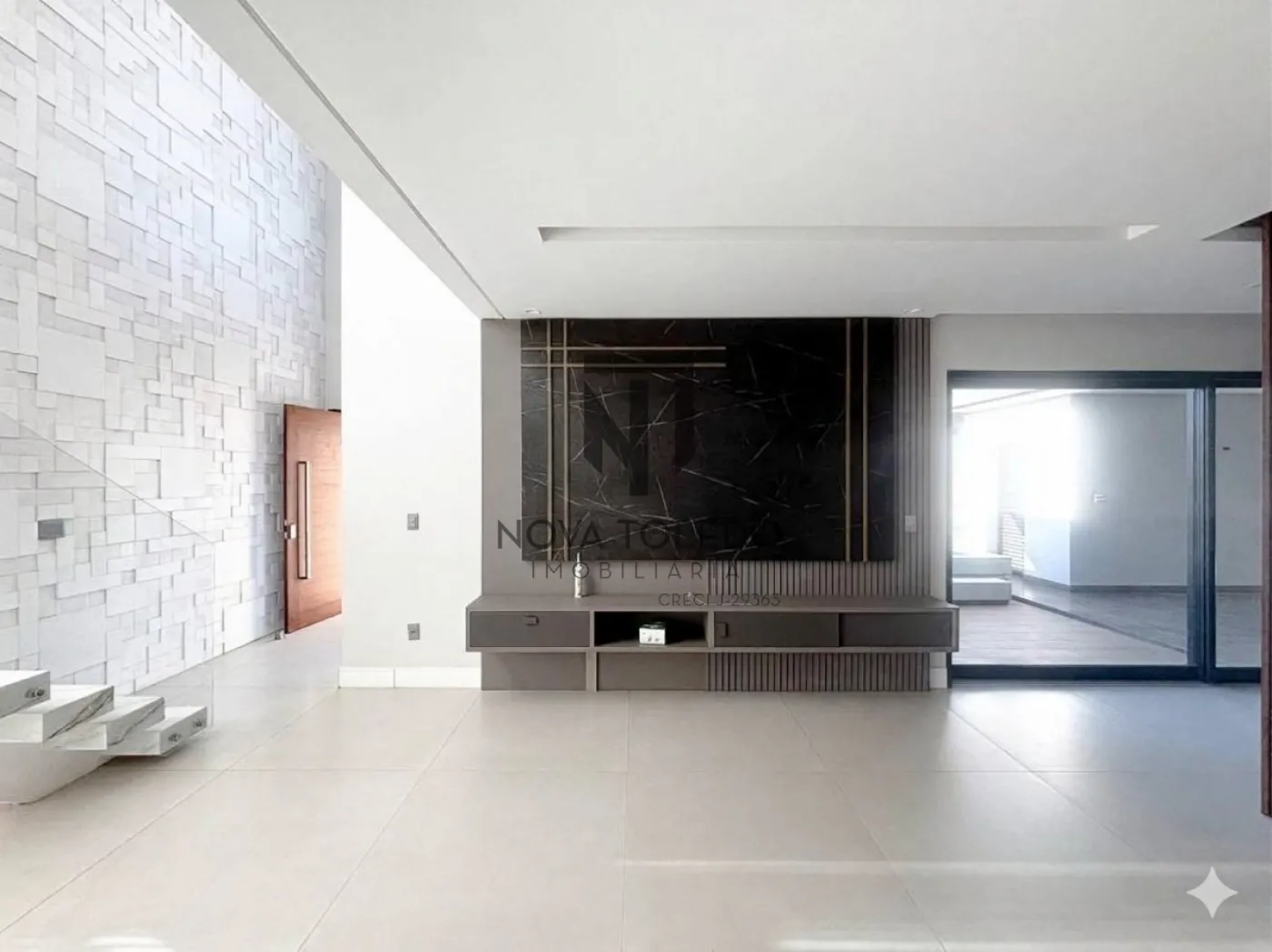 Alugar Casa / Condom&iacute;nio em Taubat&eacute; R$ 11.000,00 - Foto 4