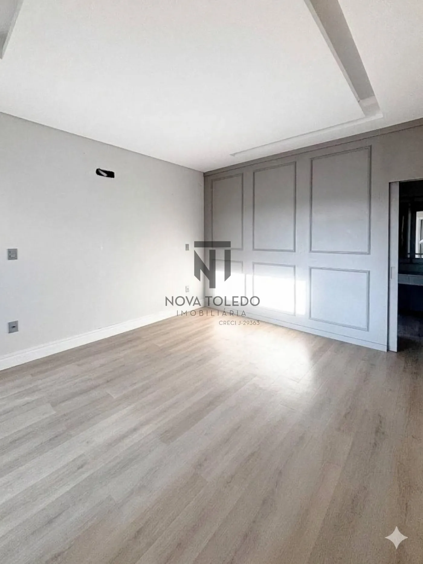 Alugar Casa / Condom&iacute;nio em Taubat&eacute; R$ 11.000,00 - Foto 10