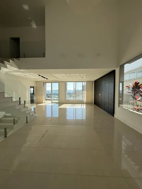 Sao Jose dos Campos Condominio Residencial Jaguary Casa Venda R$3.150.000,00 Condominio R$620,00 4 Dormitorios 4 Vagas Area do terreno 489.00m2 Area construida 450.00m2