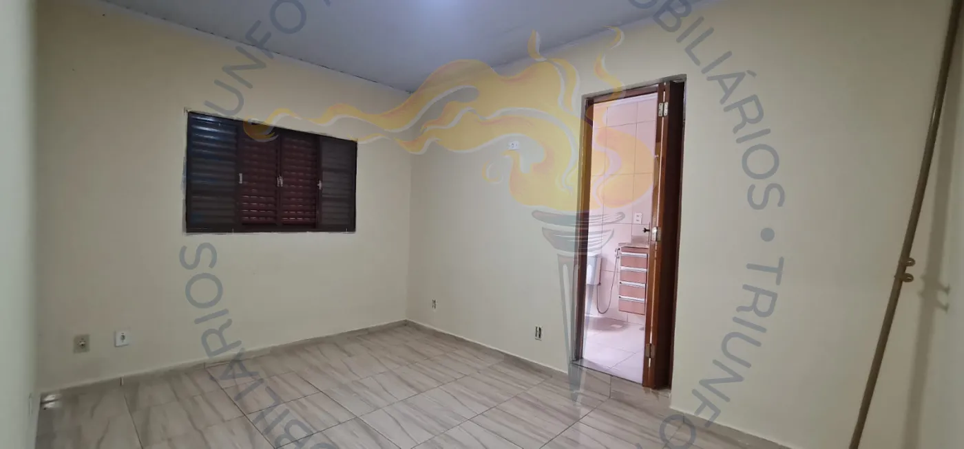 Alugar Casas / T&eacute;rrea em Po&aacute; R$ 2.300,00 - Foto 15
