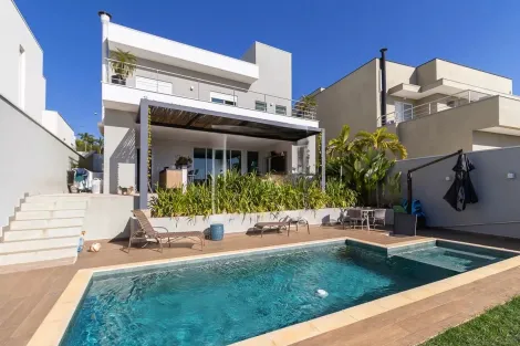 Campinas Parque das Quaresmeiras Casa Venda R$2.390.000,00 Condominio R$900,00 3 Dormitorios 4 Vagas Area do terreno 399.00m2 Area construida 196.00m2