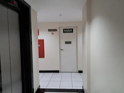 Campinas Centro Comercial Venda R$380.000,00 Condominio R$876,81 Area construida 77.00m2