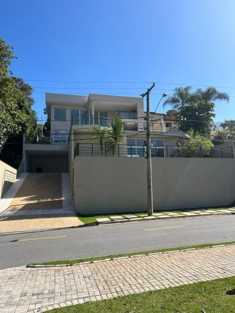 Vinhedo Centro Casa Venda R$5.950.000,00 Condominio R$1.016,00 4 Dormitorios 6 Vagas Area do terreno 1150.00m2 Area construida 680.00m2