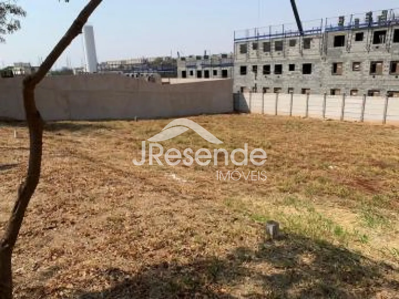 Comprar Terreno / Padr&atilde;o em BONFIM PAULISTA R$ 200.000,00 - Foto 4