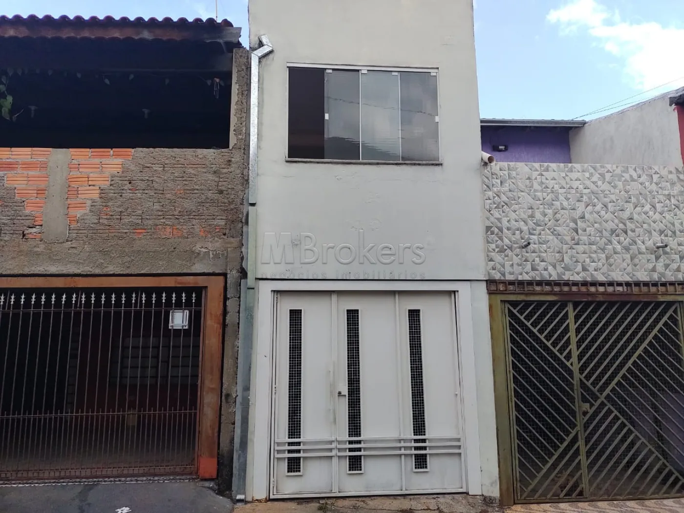 CASA, 2 qtos, 125 m².