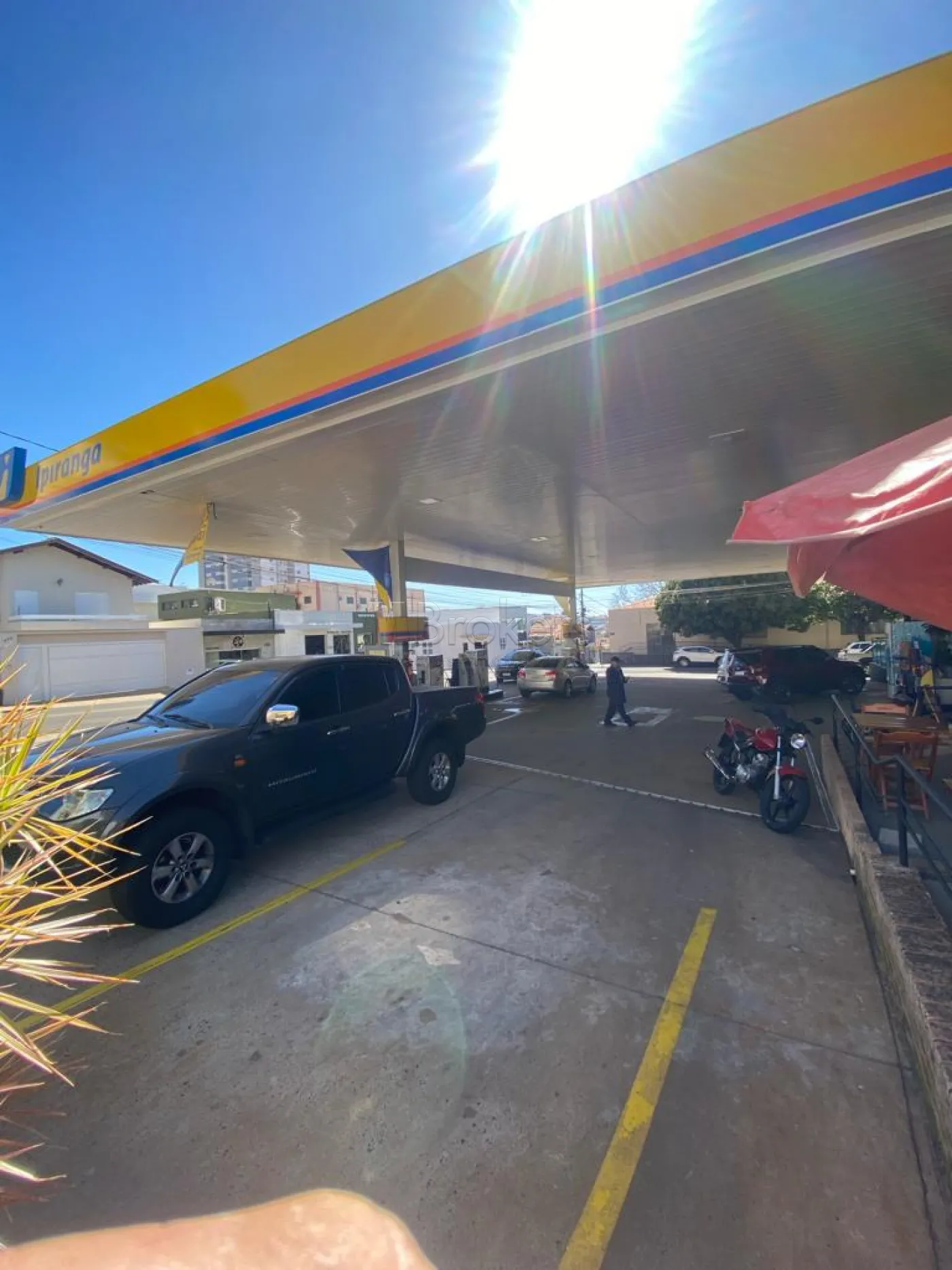 Comprar Comercial / Pr&eacute;dio em Len&ccedil;&oacute;is Paulista R$ 800.000,00 - Foto 6