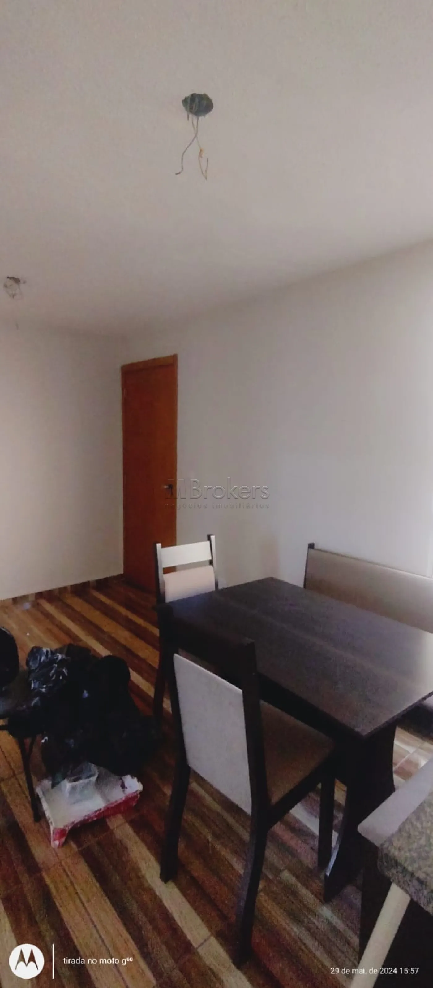 Alugar Apartamento / Padr&atilde;o em Botucatu R$ 1.000,00 - Foto 1