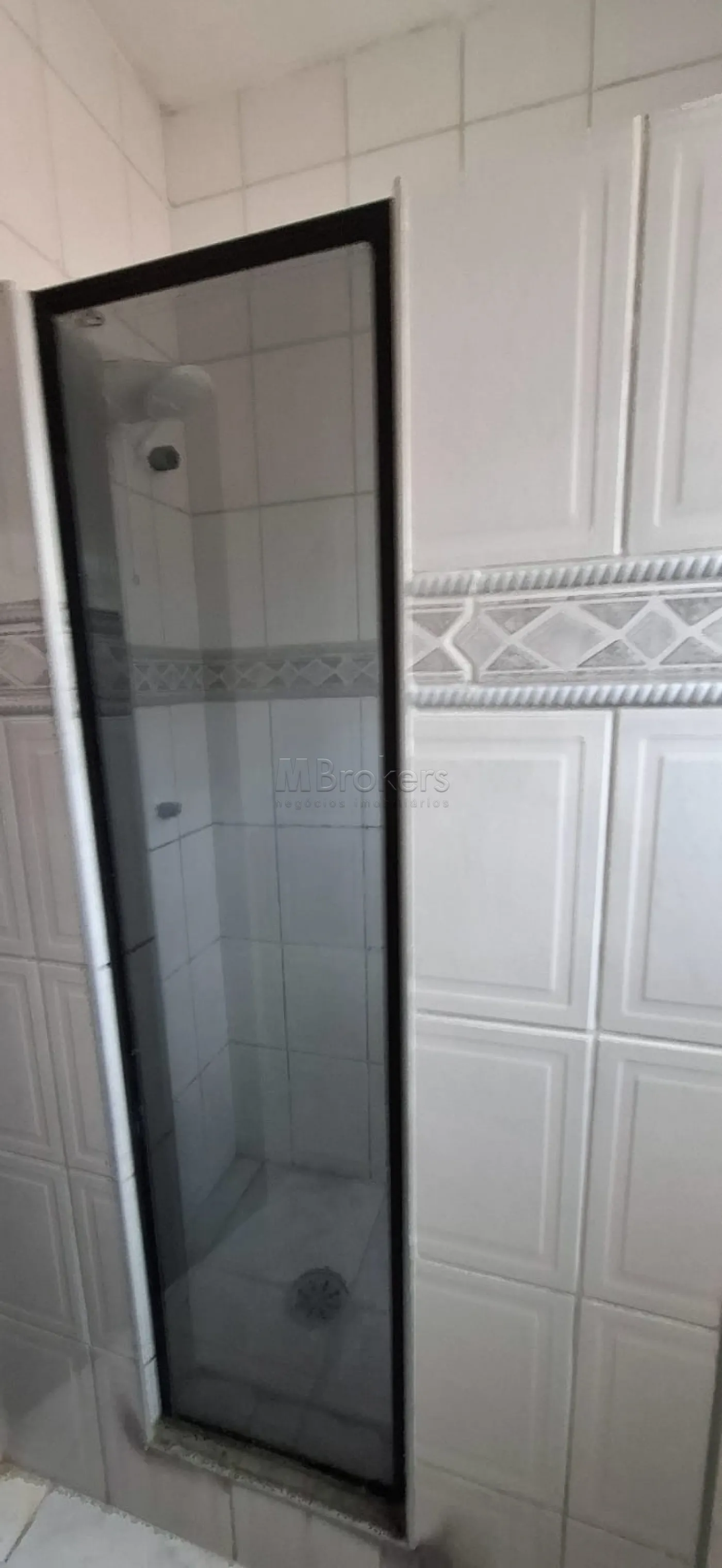 Alugar Casa / Padr&atilde;o em Botucatu R$ 2.300,00 - Foto 5