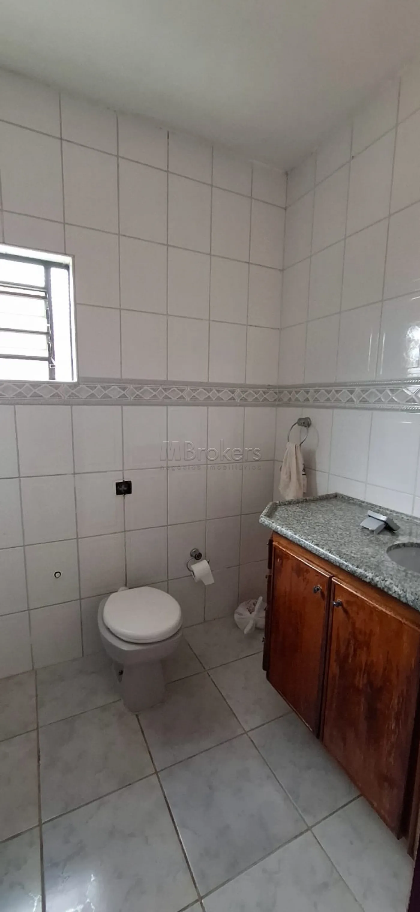 Alugar Casa / Padr&atilde;o em Botucatu R$ 2.300,00 - Foto 6