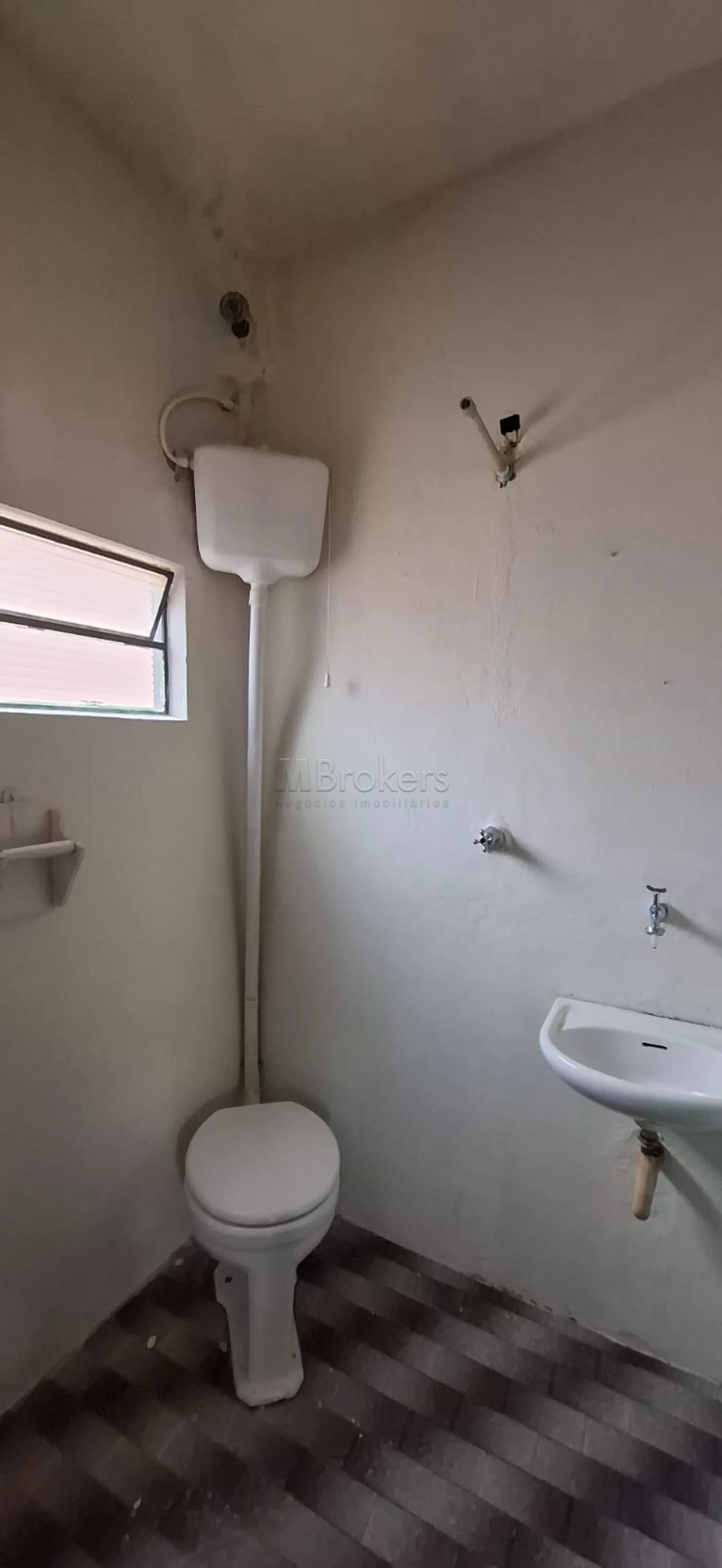 Alugar Casa / Padr&atilde;o em Botucatu R$ 2.300,00 - Foto 11