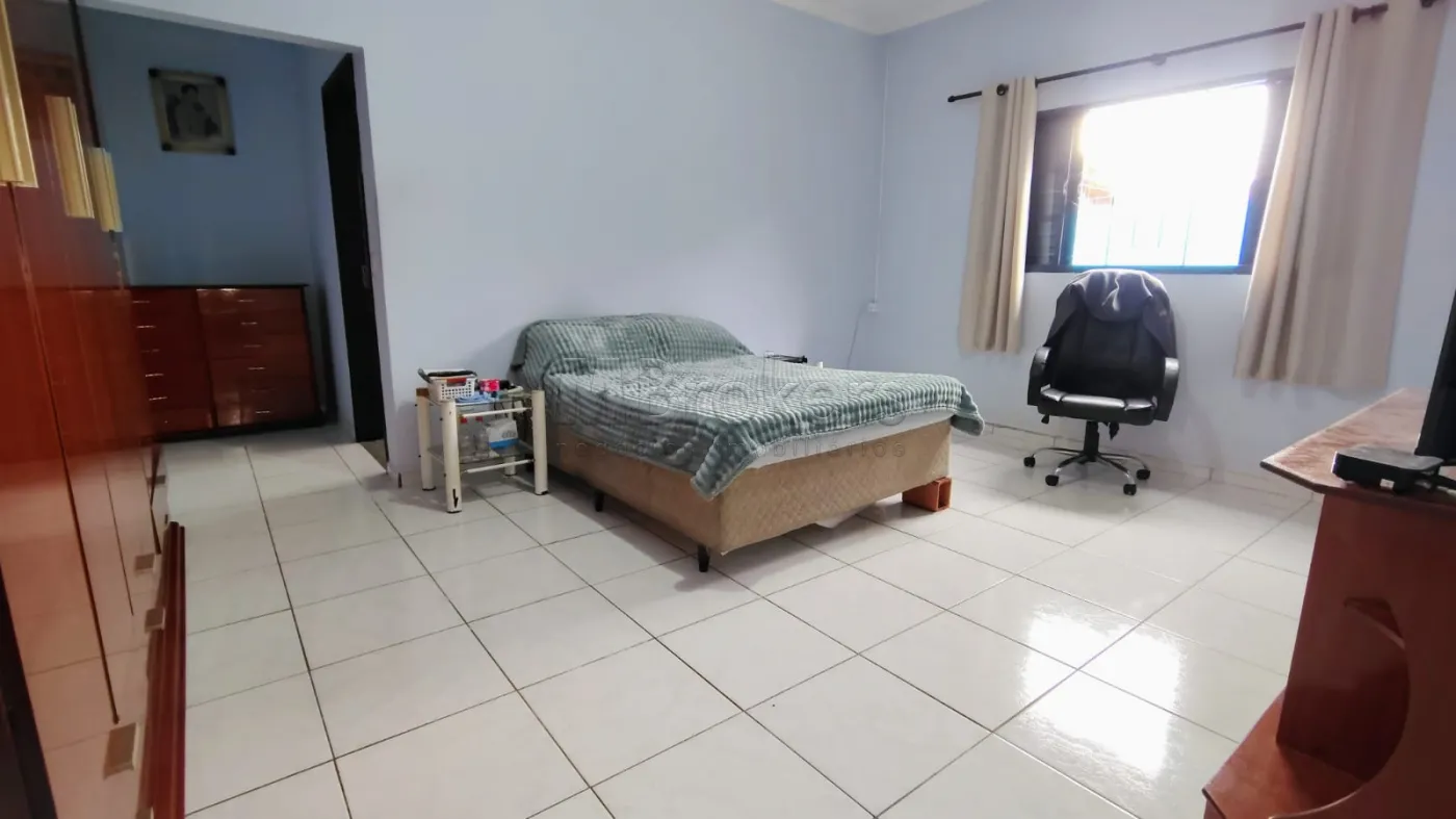 Comprar Casa / Padr&atilde;o em Botucatu R$ 415.000,00 - Foto 8
