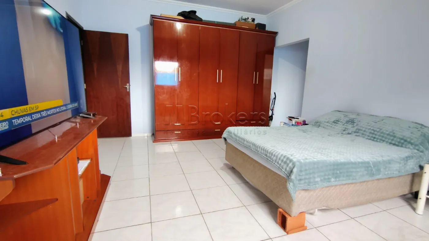 Comprar Casa / Padr&atilde;o em Botucatu R$ 415.000,00 - Foto 9