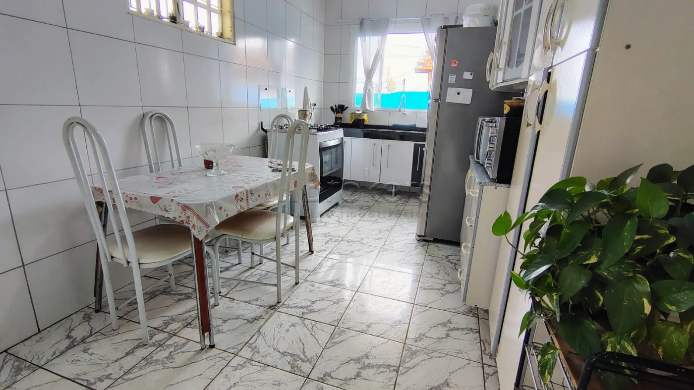 Comprar Casa / Padr&atilde;o em Botucatu R$ 415.000,00 - Foto 30