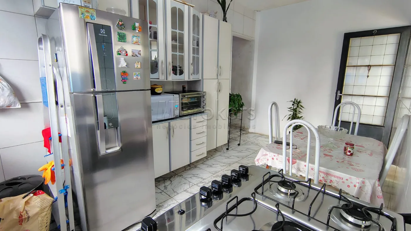 Comprar Casa / Padr&atilde;o em Botucatu R$ 415.000,00 - Foto 32