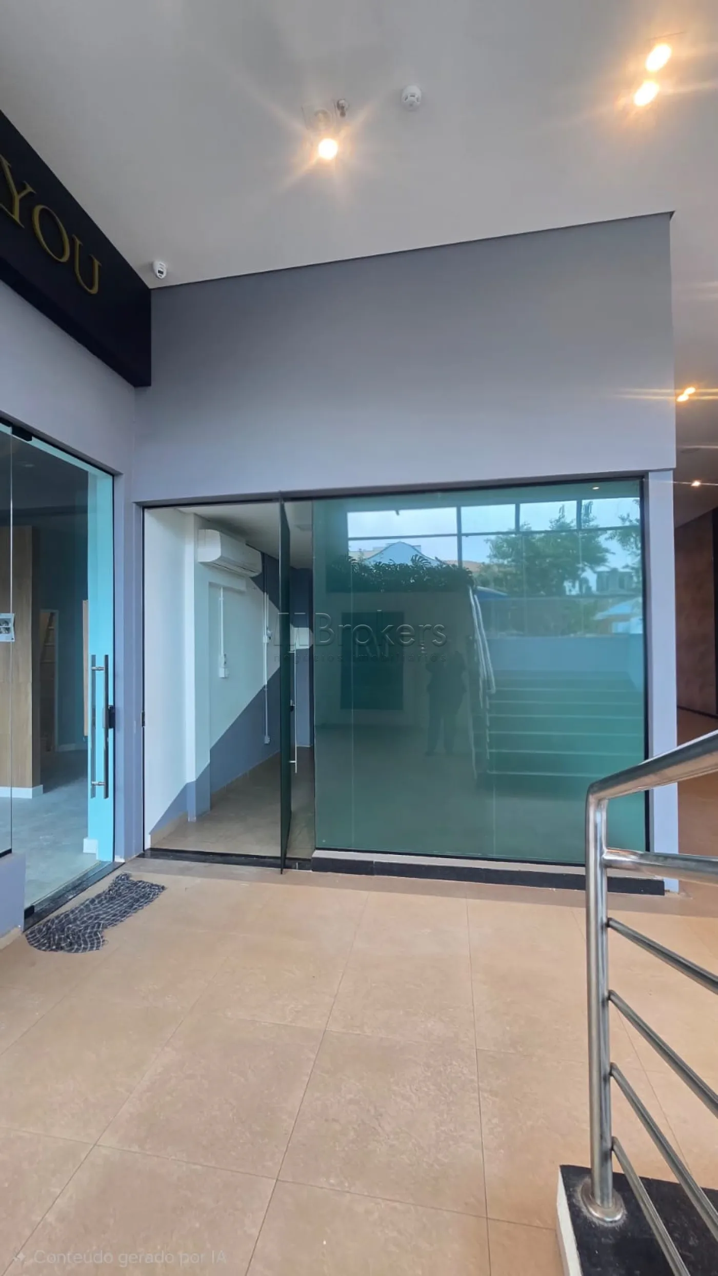 Alugar Comercial / Loja em Botucatu R$ 3.000,00 - Foto 4