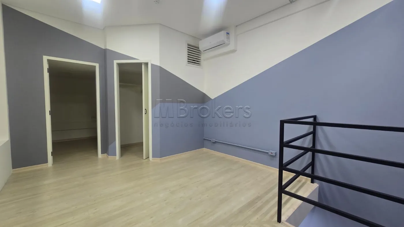 Alugar Comercial / Loja em Botucatu R$ 3.000,00 - Foto 17