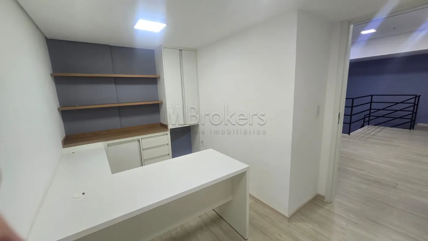 Alugar Comercial / Loja em Botucatu R$ 3.000,00 - Foto 18