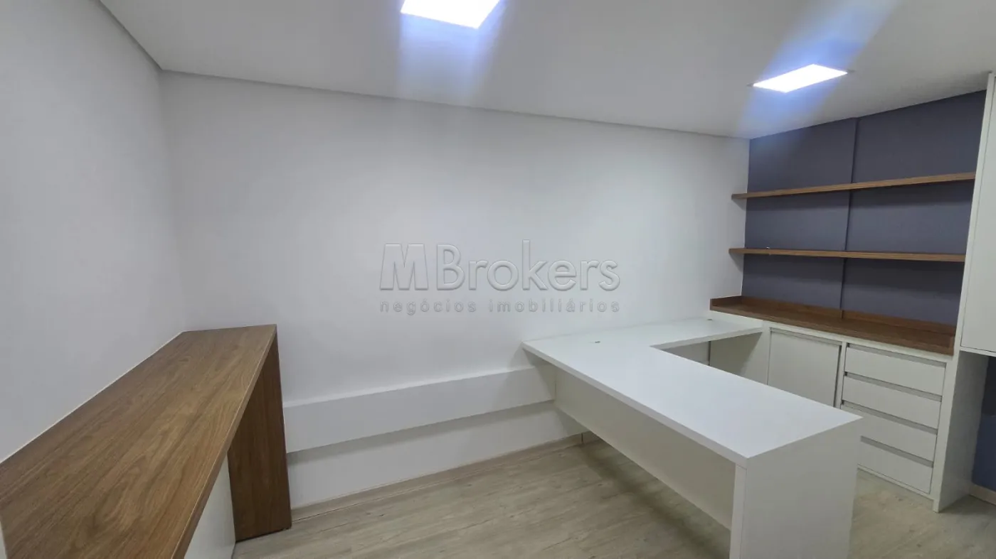 Alugar Comercial / Loja em Botucatu R$ 3.000,00 - Foto 22