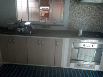 Botucatu Centro Casa Venda R$350.000,00 2 Dormitorios 2 Vagas Area do terreno 240.00m2 Area construida 100.00m2