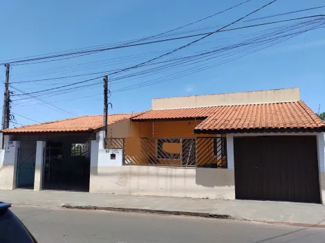 Botucatu Centro Casa Venda R$320.000,00 2 Dormitorios 2 Vagas Area do terreno 186.00m2 Area construida 113.00m2